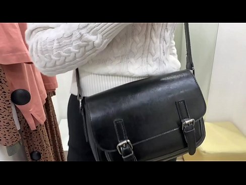 ❤️ Public masturbation sa batan-ong bitch FeralBerry nga adunay dildo sa fitting room ❤️❌ Anal porn sa ceb.creditme.top ❤